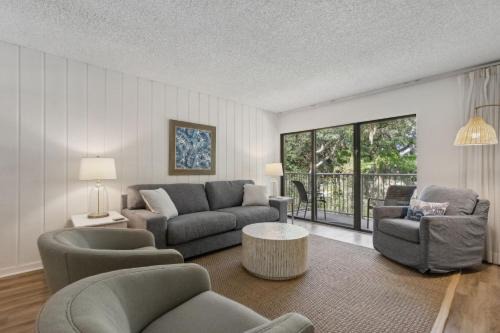 Fernandina Beach House | 2112 Beach Wood