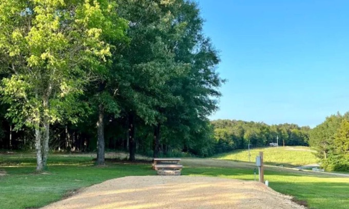 Flatwoods RV Rental | 214B RUSTIC RETREAT SITE 13