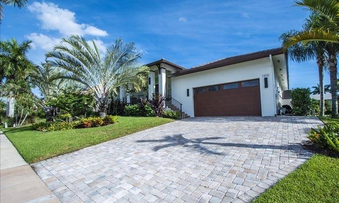Marco Island House | 218 m² House ∙ 3 bedrooms ∙ 8 guests