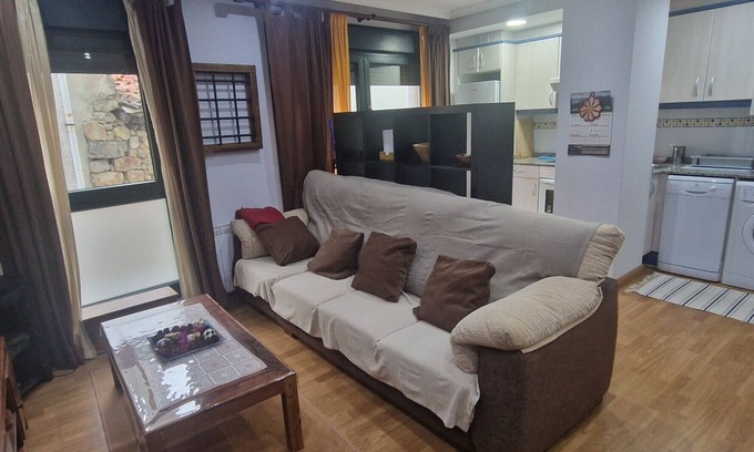 Aller Apartment | 21A04 Apartamento felechosa cerca de las estacione