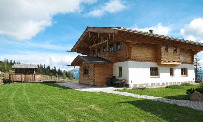 Forstau Other | 220 m² Accommodation ∙ 5 bedrooms ∙ 20 guests