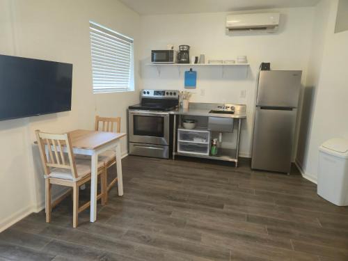 Tampa House | 2224 Chapin Street