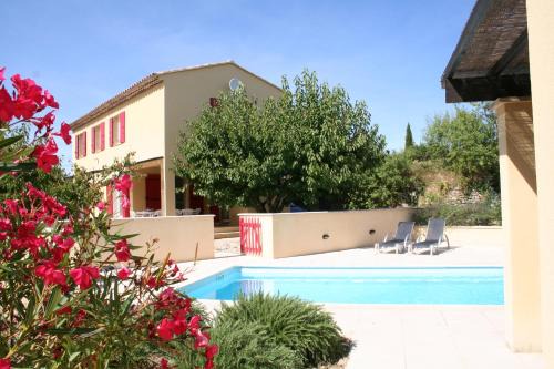 Saint-Pierre-de-Vassols House | 225 Chemin des Joncs