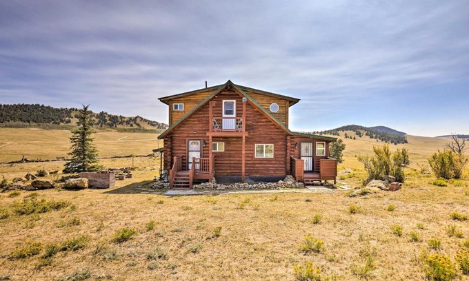 Como House | 22STR-00360 Fairplay Cabin with Fire Pit, Mtn Views!