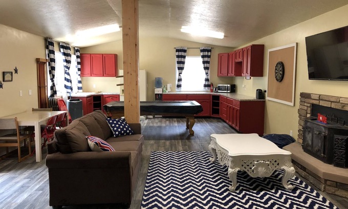 Eagle House | 23 Acre Riverfront bunkhouse “Glamping” glamorous camping in the city of Eagle!