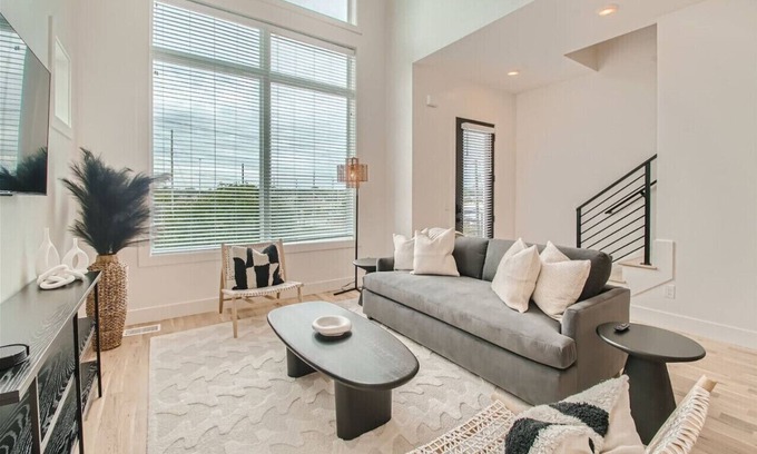Berry Hill House | 23- Sleek Modern Home- The Music City Collection