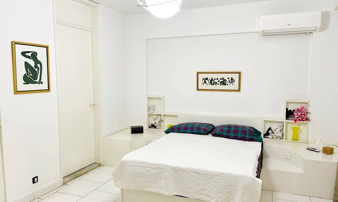 Zouk Mosbeh Apartment | ⚡️24/7⚡️ Romantic Loft with Private Garden and Terrace