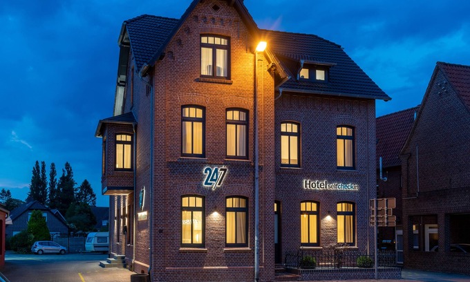 Leer Hotel | 24/7 Selfcheckin