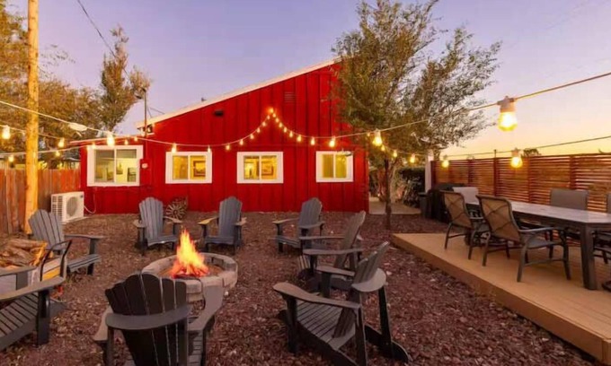 Valle House | 25 Min to Grand Canyon | Fire Pit & Games