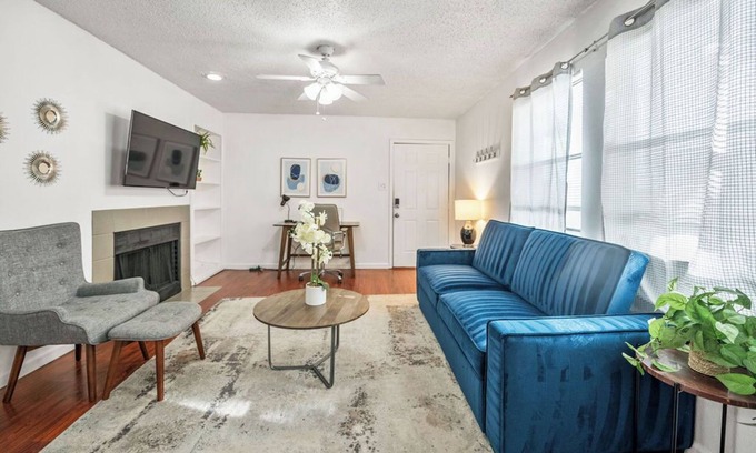 Irving Apartment | 25% OFF Cozy 1BD Condo, Pool, DFW HWY - DFW South Irving