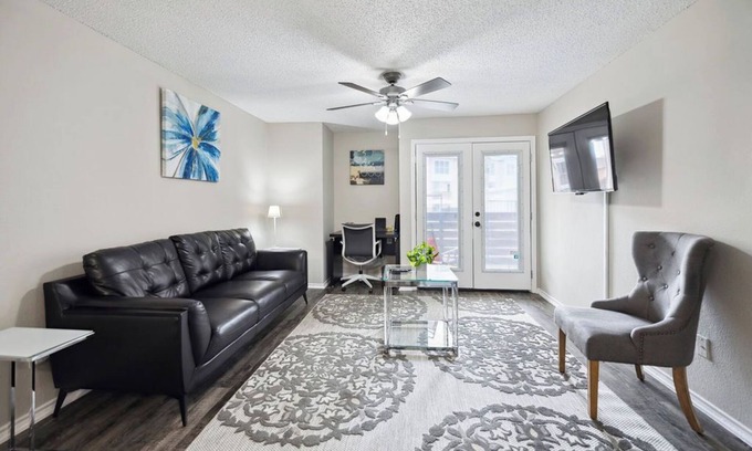 Irving Apartment | 25% OFF New 2BD - Pool - DFW South 183/161 - I041