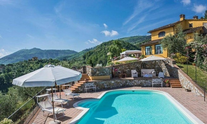 Casalguidi Villa | 250 m² Villa ∙ 6 bedrooms ∙ 14 guests