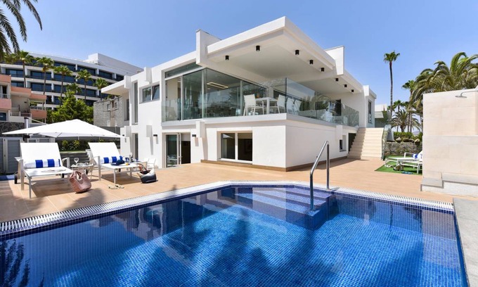 Meloneras Villa | 250 m² Villa ∙ 4 bedrooms ∙ 8 guests