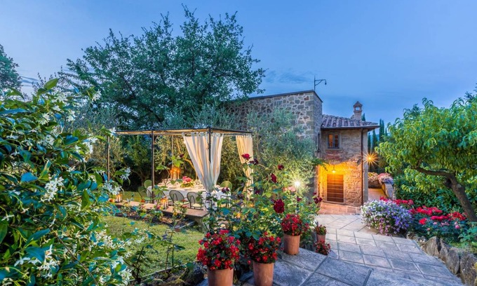 Ripoli Villa | 250 m² Villa ∙ 5 bedrooms ∙ 10 guests