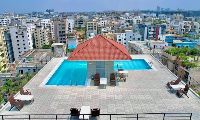 Basundhara Residential Area Apartment | 250 sq.ft Studio Apartment with Pool 3