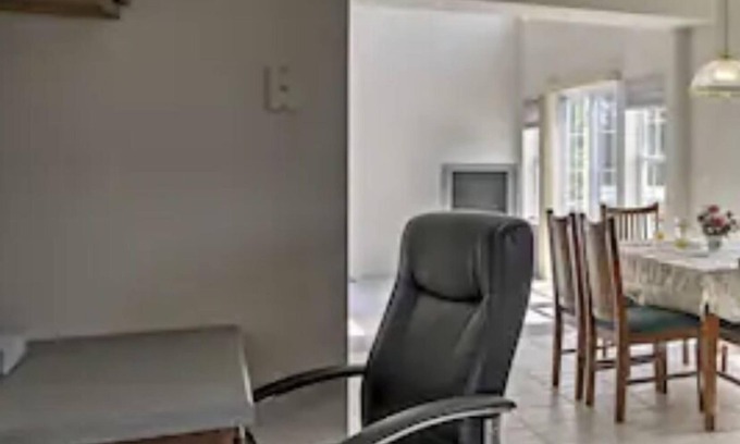 Forked River House | 2500 Sq ft.17,110 lot Close to LBI, FantasyIsland AmusementPark&Seaside Heights!