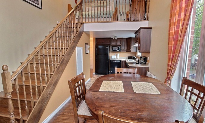 Bellerive Apartment | #254 Superb Loft Next to Métro (Subway)