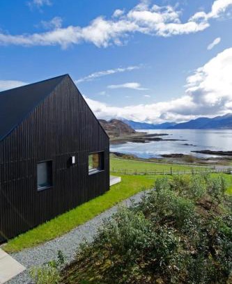 Breakish House | 25b Camuscross