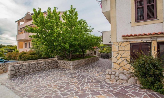 Cres Apartment | 26 m² Apartment ∙ 1 bedroom ∙ 2 guests