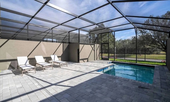 West Kissimmee House | 2651 Luxury Home w/Pool – 15 Min to Disney!