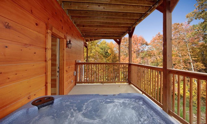 Gatlinburg - Pigeon Forge House | 269 m² House ∙ 4 bedrooms ∙ 12 guests