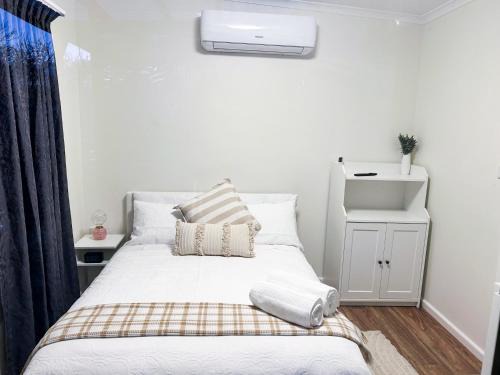 Cooma House | 27 Inn Cooma
