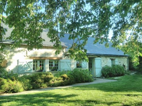 Blou House | 272 Le Valon