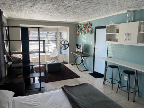 George Apartment | 28 on Symonds Luxstudio 4