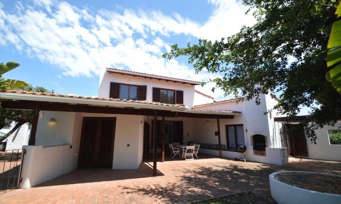 Robberg Beach House | 29 Beachy Head Drive