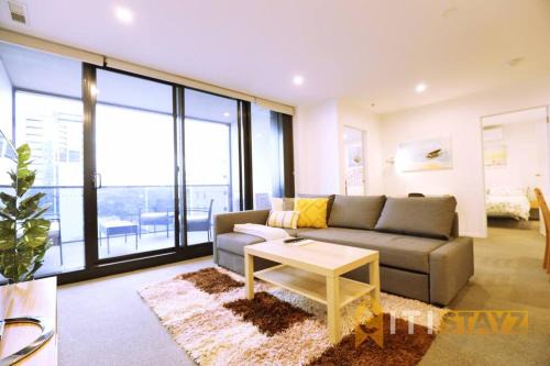 Phillip Apartment | 2bd 2bth - Chic Apt in Woden CBD