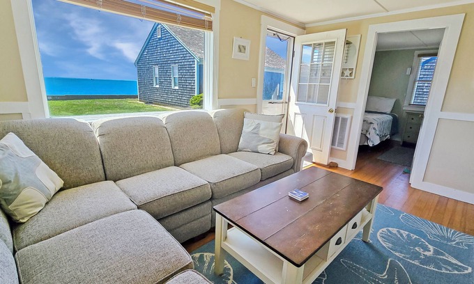Wellfleet Condo | 2BD Waterfront Cottage at Mayo Beach-Private Association Beach, Walk to Town Pier