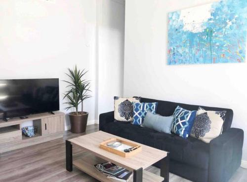 Pacific Terrace Hotel | 2bdrm Gaslamp Conv Cntr - W Parking & 5 Beds #3