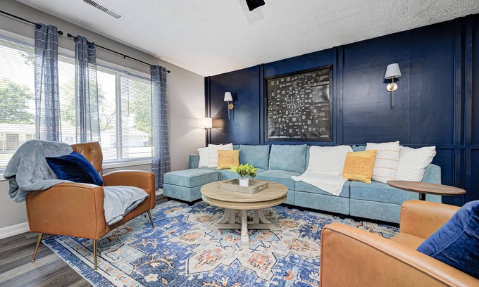 Indianapolis House | 2Bed/1Bth - King Bed Monon Trail