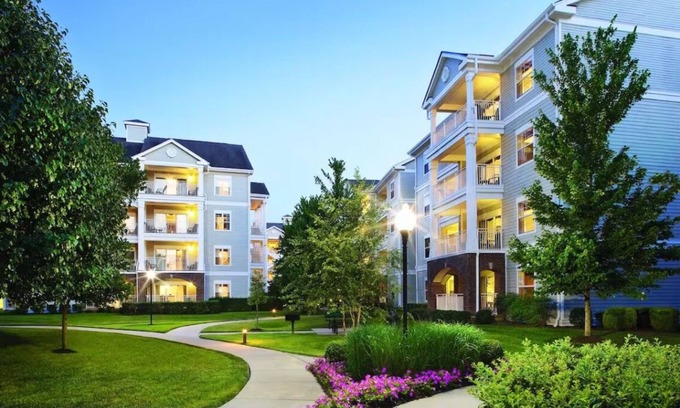 Pennington Bend Resort | 2Bed/2Bath Deluxe Condo in Nashville Near the Grand Ole Opry!