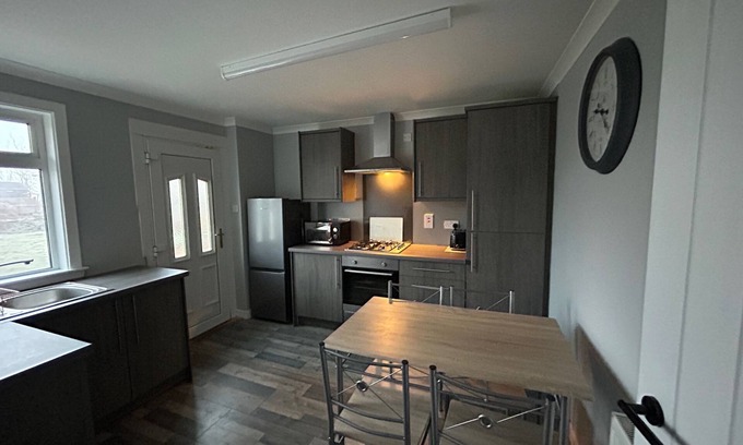 Aberuthven House | 2bedroom-1bathroom-patio-wifi
