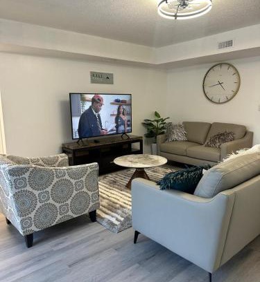 Prince George House | 2bedroom, 2bed day light Suite in a nice and secured neighborhood