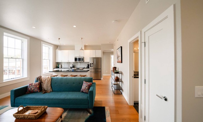 Martindale Apartment | 2br/1.5 bath in Martindale