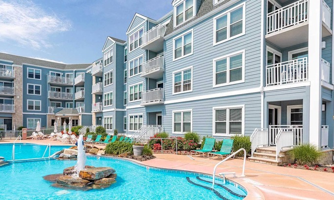 Wildwood Crest Condo | 2BR 2 Bath. Seapointe Village Wildwood Crest Diamond Beach 10 min to Cape May NJ