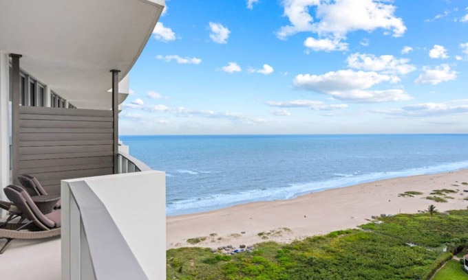 Florida North Atlantic Coast Condo | 2BR 2BA w/ocean views in Luxury Resort Amrit.