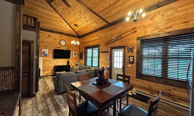 Lake Placid Condo | 2br ADK Style Condo #9 - Walk to Main St and Mirror Lake