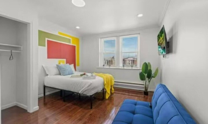 West Philadelphia Apartment | 2BR Comfortable Family Apartment