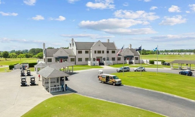 Red Hill Apartment | 2Br Condo @ Legends Golf