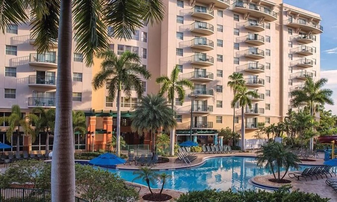 Survey Creek Condo | 2br Deluxe Condo Family Fun Beach, Boating & Golf!