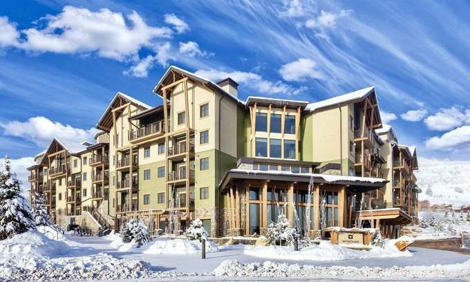 Park City Condo | 2BR Deluxe - Wyndham Park City - Ski In/Out!