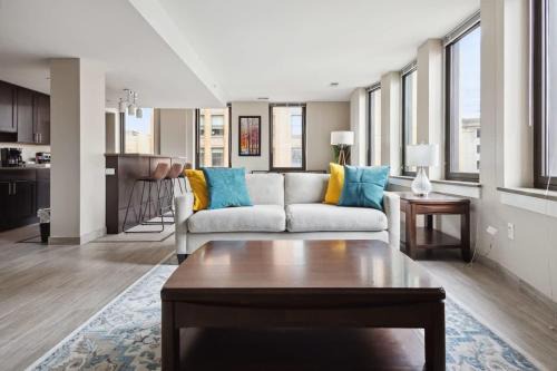 Capitol City Apartment | 2BR Downtown Luxury Getaway