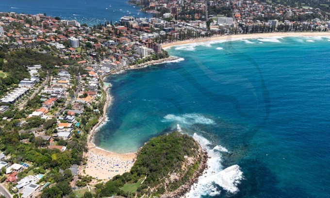 Manly Vale Apartment | 2BR Granny Flat Manly Vale - Beach & City Access