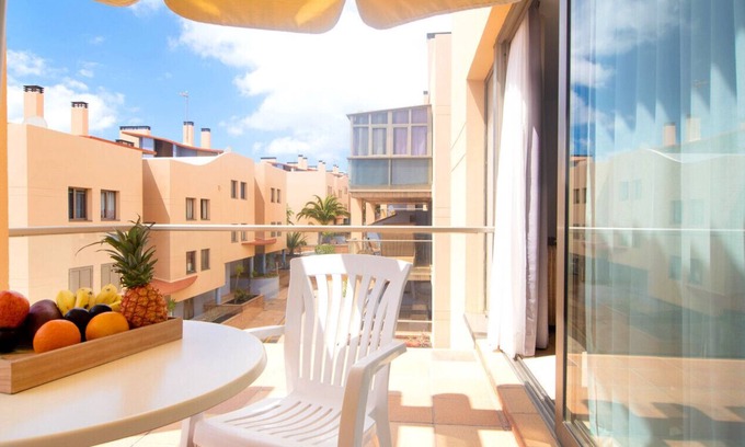 Esquinzo Apartment | 2BR Home 1A next to Esquinzo Beach - Terrace