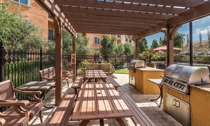 Napa Apartment | 2br Lockoff Condo: Wine Connoisseurs Dream!