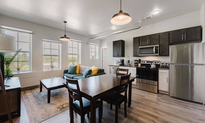 New Center Detroit Apartment | 2BR Modern Retreat Near Henry Ford