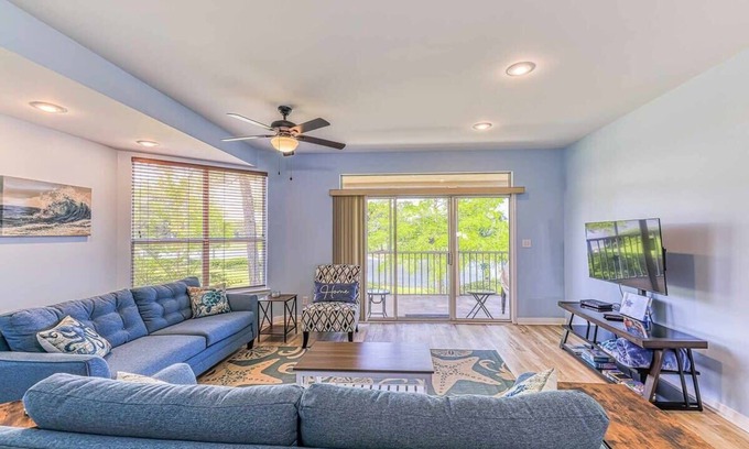 Gulf Shores Condo | 2BR on Golf Course - Close to Sports Plex - OWA
